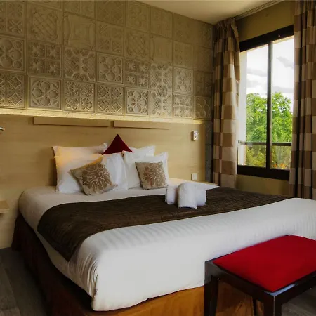 Au Grand Hotel De Sarlat - Pavillon De Selves Exterior photo